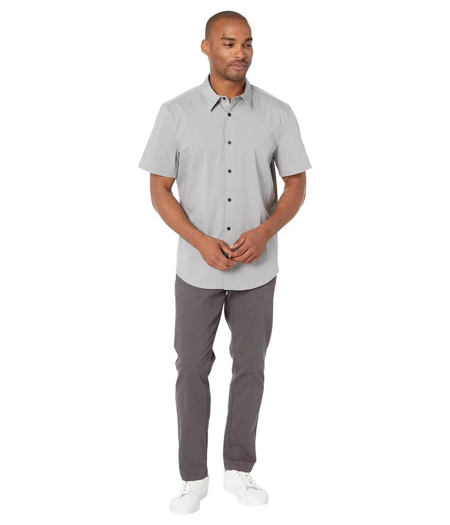 商品Calvin Klein|Short Sleeve Woven,价格¥265,第4张图片详细描述