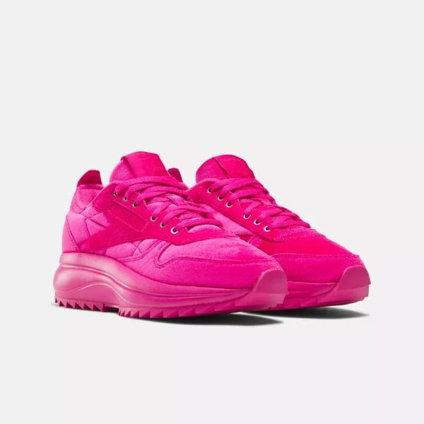 商品Reebok|Reebok x Juicy Couture Classic Leather SP Extra Shoes,价格¥430,第3张图片详细描述