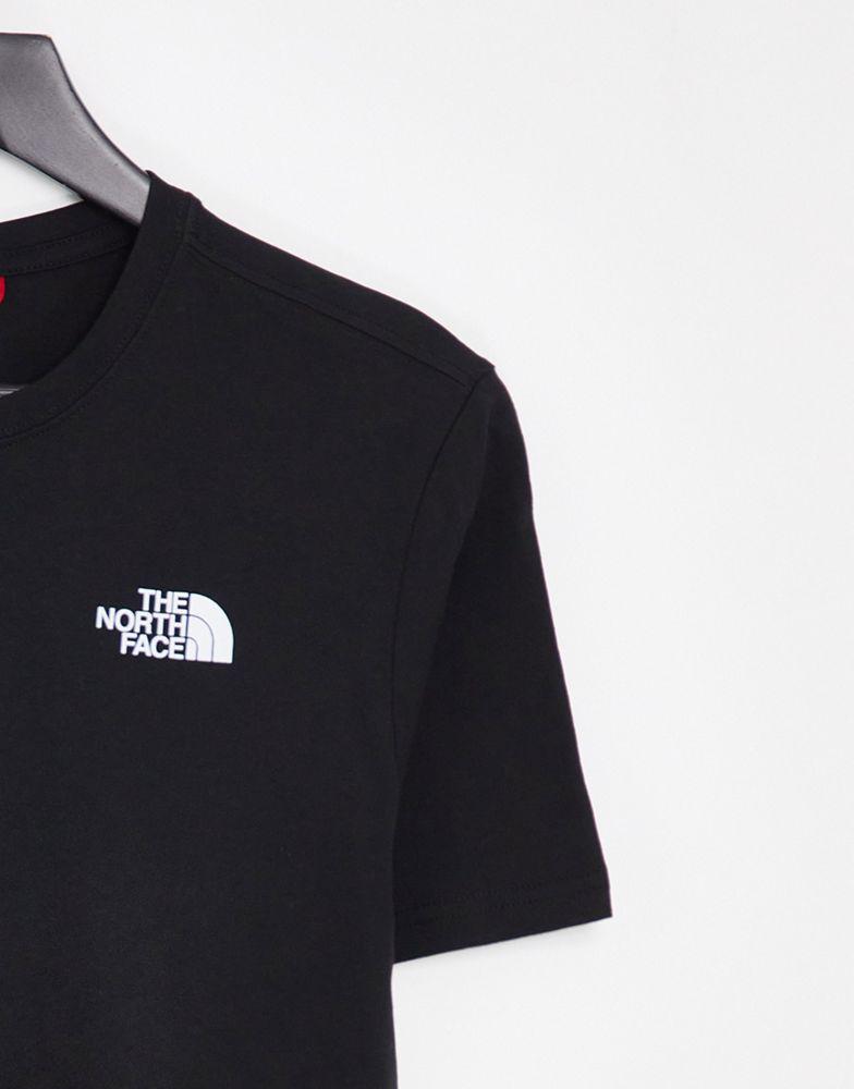 The North Face Repetitive Mountain t-shirt in black Exclusive at ASOS商品第4张图片规格展示
