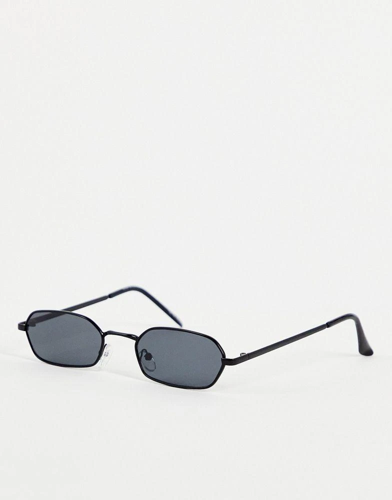 SVNX SVNX nano sunglasses in black 1