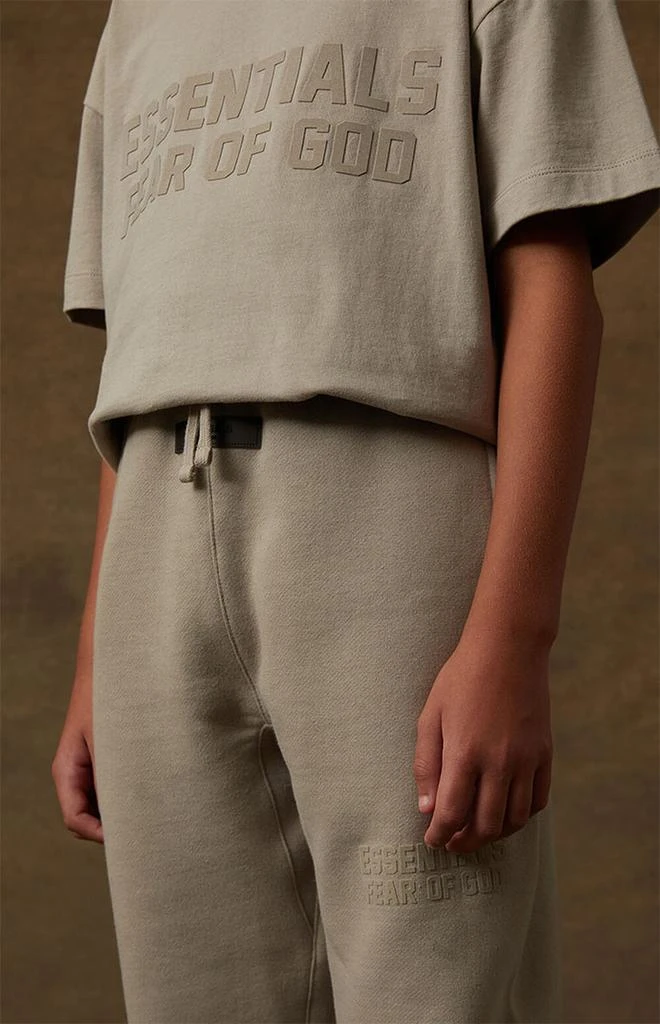 商品Essentials|Smoke Relaxed Sweatpants,价格¥537,第5张图片详细描述