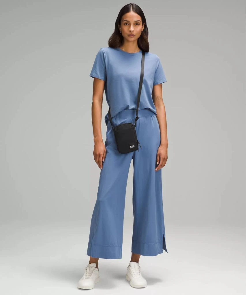 商品Lululemon|Easy Access Crossbody Bag 1.5L,价格¥177,第4张图片详细描述