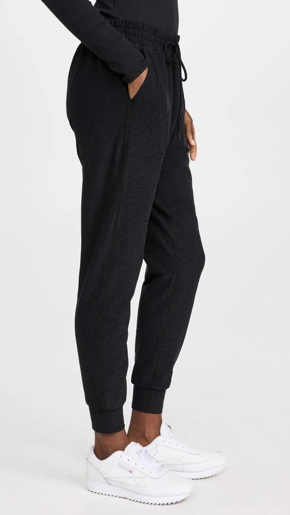商品Beyond yoga|Beyond Yoga Spacedye Commuter Midi Joggers,价格¥883,第4张图片详细描述