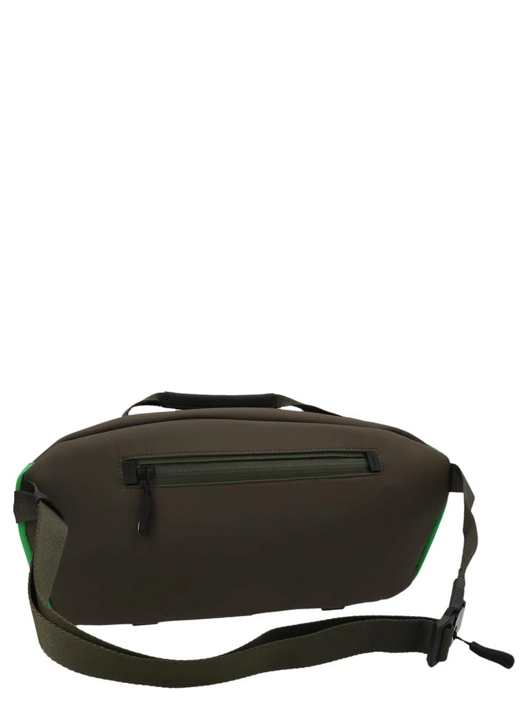 商品Moncler|Logo Nylon Belt Bag,价格¥4399,第2张图片详细描述