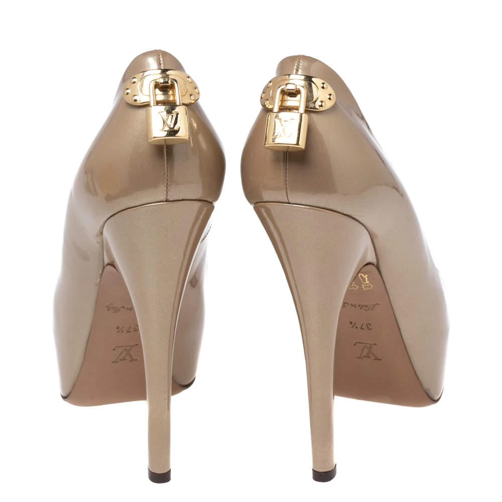 商品[二手商品] Louis Vuitton|Louis Vuitton Beige Glitter Patent Leather Oh Really! Peep Toe Platform Pumps Size 37.5,价格¥2381,第5张图片详细描述