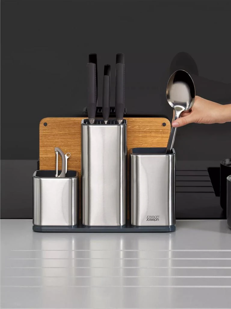 商品Joseph Joseph|Counterstore Organizer & Oak Chopping Board,价格¥675,第3张图片详细描述