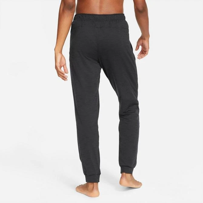 商品NIKE|Men's Nike Yoga Dri-FIT Jogger Pants,价格¥498,第2张图片详细描述