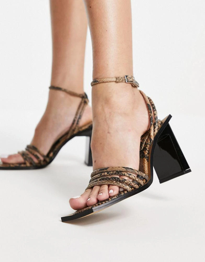 商品Topshop|Topshop Rana premium leather two part heeled sandal in snake,价格¥381,第2张图片详细描述