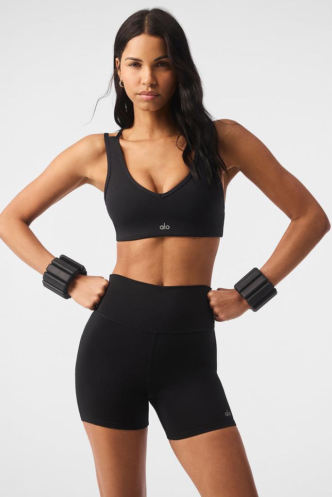 ヨガ・ピラティス alo Airlift Ribbed Jump Start V-Neck Bra Alo Airlift Ribbed Jump Start V-Neck Bra - Black - Lingerie - Free
