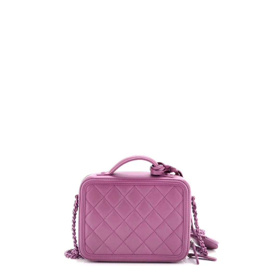 商品Chanel|Filigree Vanity Case Quilted Lambskin with Chain Detail Small,价格¥27713,第3张图片详细描述