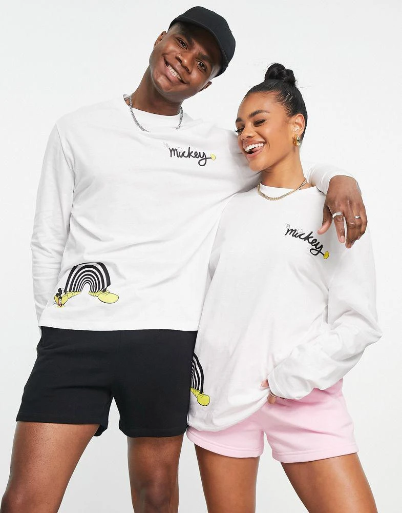 商品ASOS|ASOS DESIGN unisex long sleeve t-shirt with Disney Mickey Mouse prints in white,价格¥199,第2张图片详细描述
