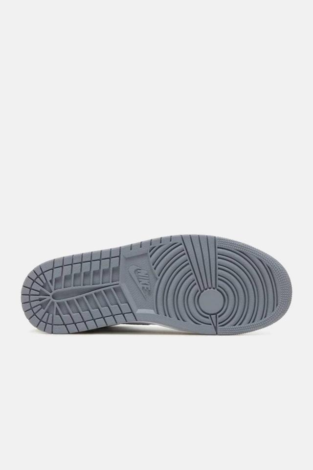 商品Jordan|Nike Air Jordan 1 Retro High OG 'Stealth' Sneakers - 555088-037,价格¥2039,第6张图片详细描述