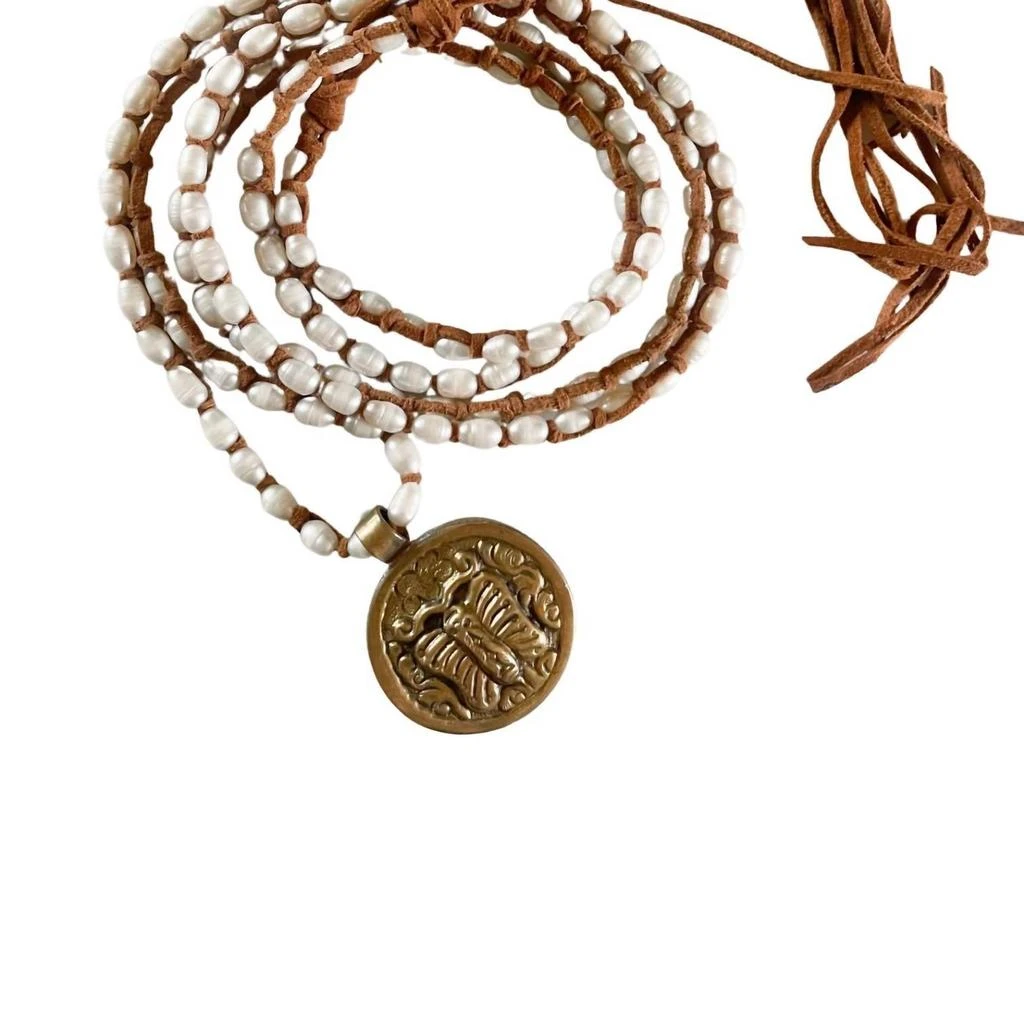 商品Tess & Tomy|Ava Vintage Tibetan Necklace in Pearls,价格¥2058,第3张图片详细描述