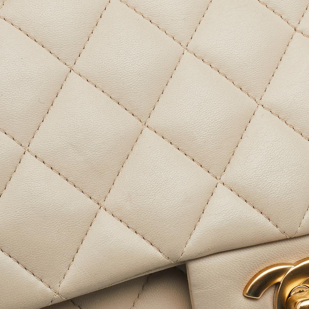 Chanel Cream Quilted Leather Medium Classic Double Flap Bag商品第5张图片规格展示