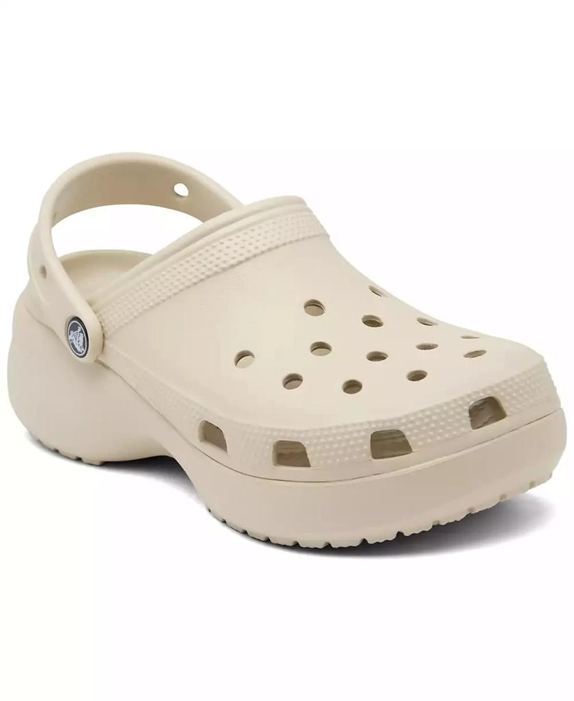 商品Crocs|Women's Classic Platform Clogs from Finish Line,价格¥449,第1张图片