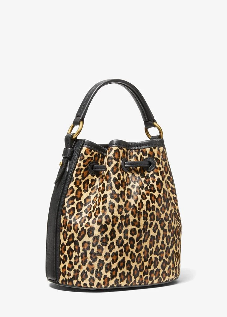 商品Michael Kors|Monogramme small leopard print calf hair bucket bag,价格¥7690,第3张图片详细描述
