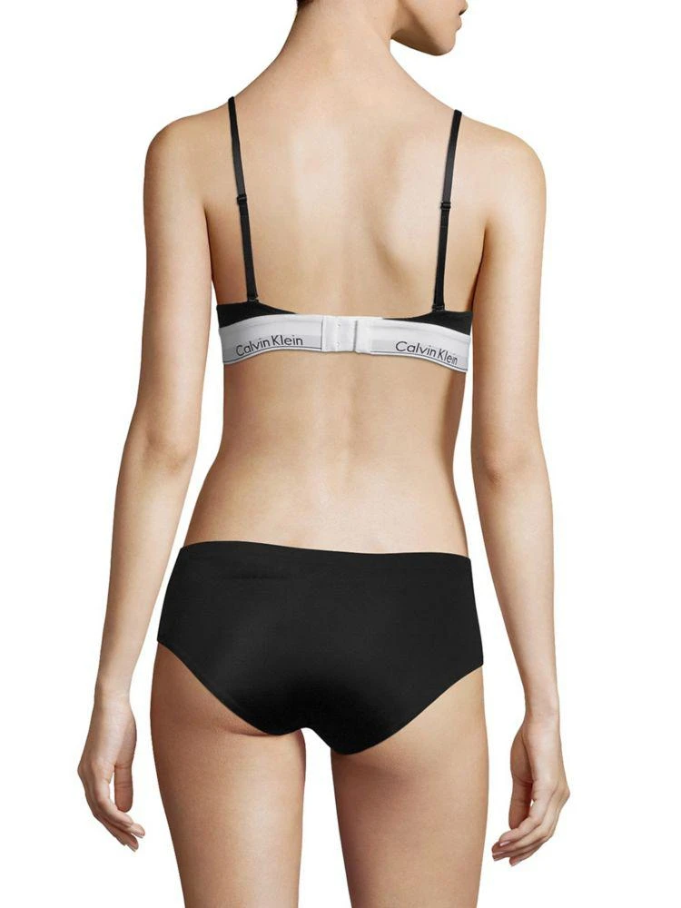 商品Calvin Klein|Modern Cotton Logo Triangle Bralette,价格¥218,第2张图片详细描述