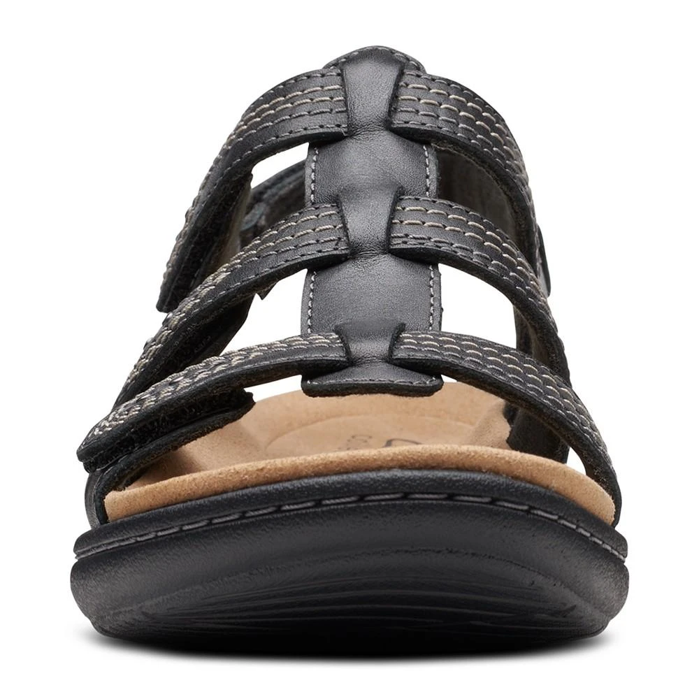 商品Clarks|Women's Laurieann Vine Strappy Sport Sandals,价格¥695,第3张图片详细描述
