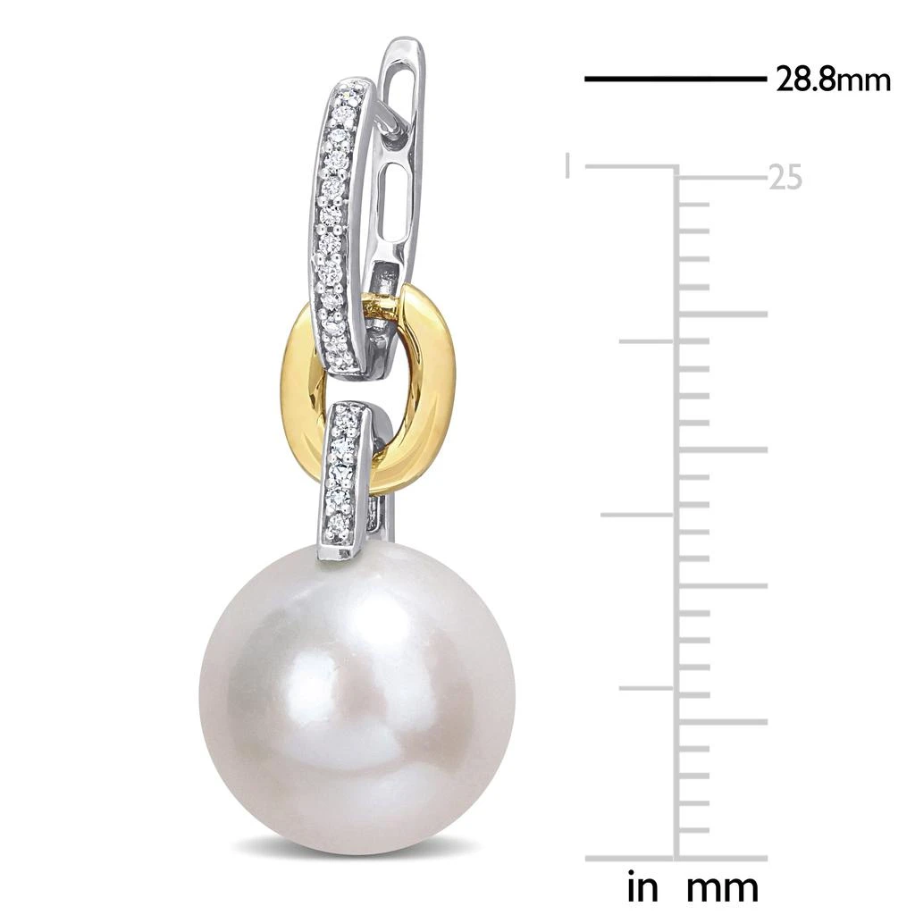 商品Mimi & Max|11-12 MM Freshwater Cultured Pearl & 1/10 CT TW Diamond Huggie Earrings in 2-Tone 14k Yellow and White Gold,价格¥2941,第2张图片详细描述