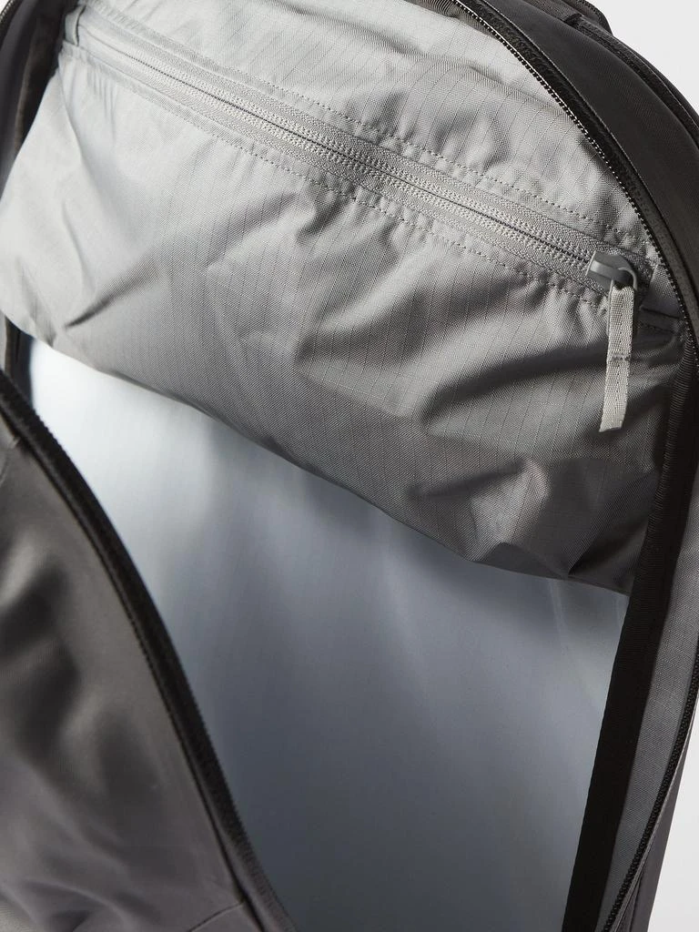 商品Veilance|Nomin ripstop-nylon backpack,价格¥6839,第3张图片详细描述