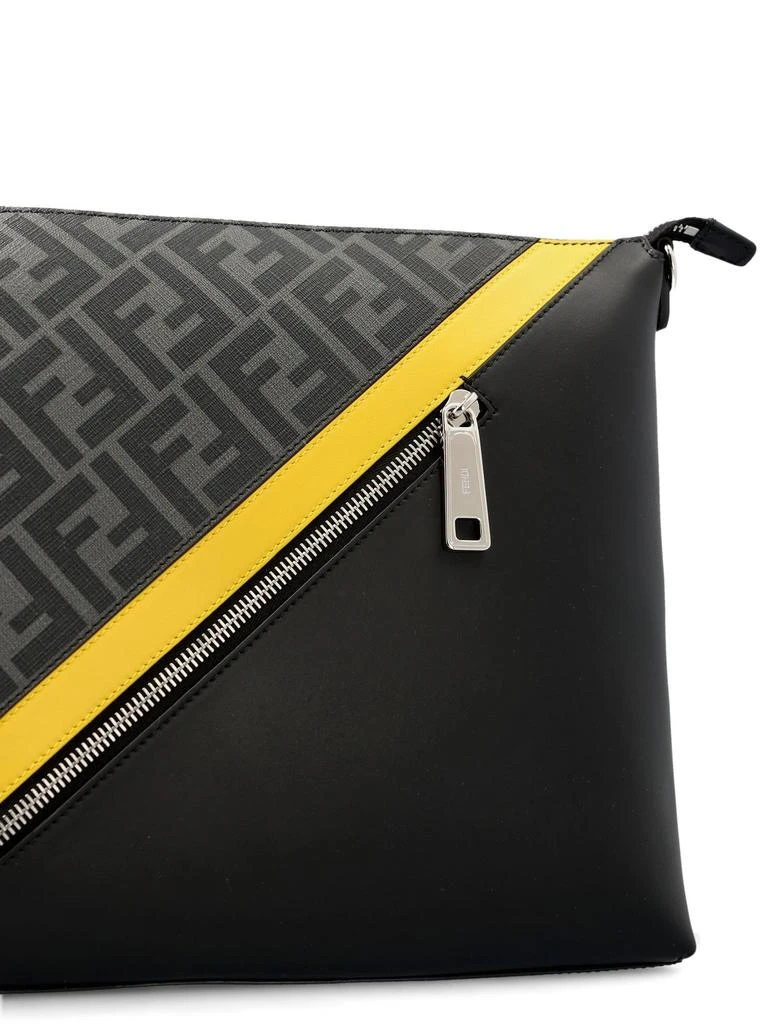 商品Fendi|Fendi FF Motif Printed Slim Messenger Bag,价格¥10257,第4张图片详细描述