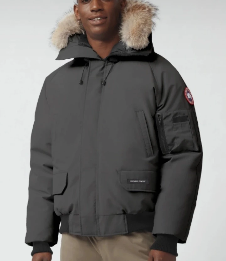 商品Canada Goose|男式 加鹅 Chillwack系列 羽绒夹克 灰色已售罄,价格¥7300,第1张图片