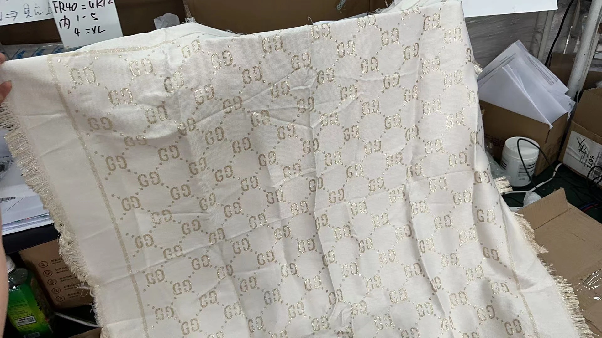 商品Gucci|Gucci 围巾/丝巾（轻微瑕疵）,价格¥4533,第1张图片