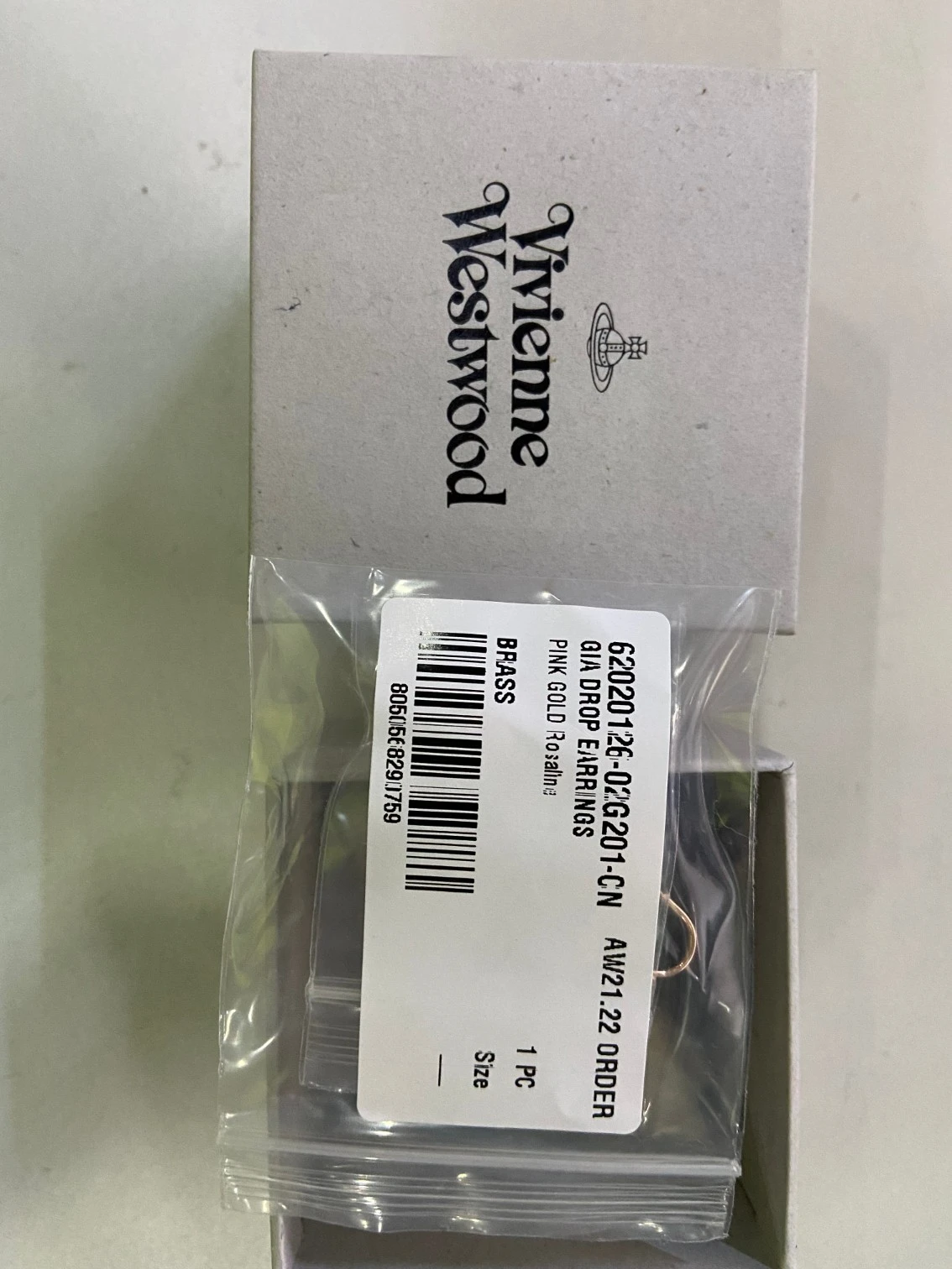 商品Vivienne Westwood |Vivienne Westwood  GIA DROP EARRINGS PINK GOLD,价格¥1190,第2张图片详细描述