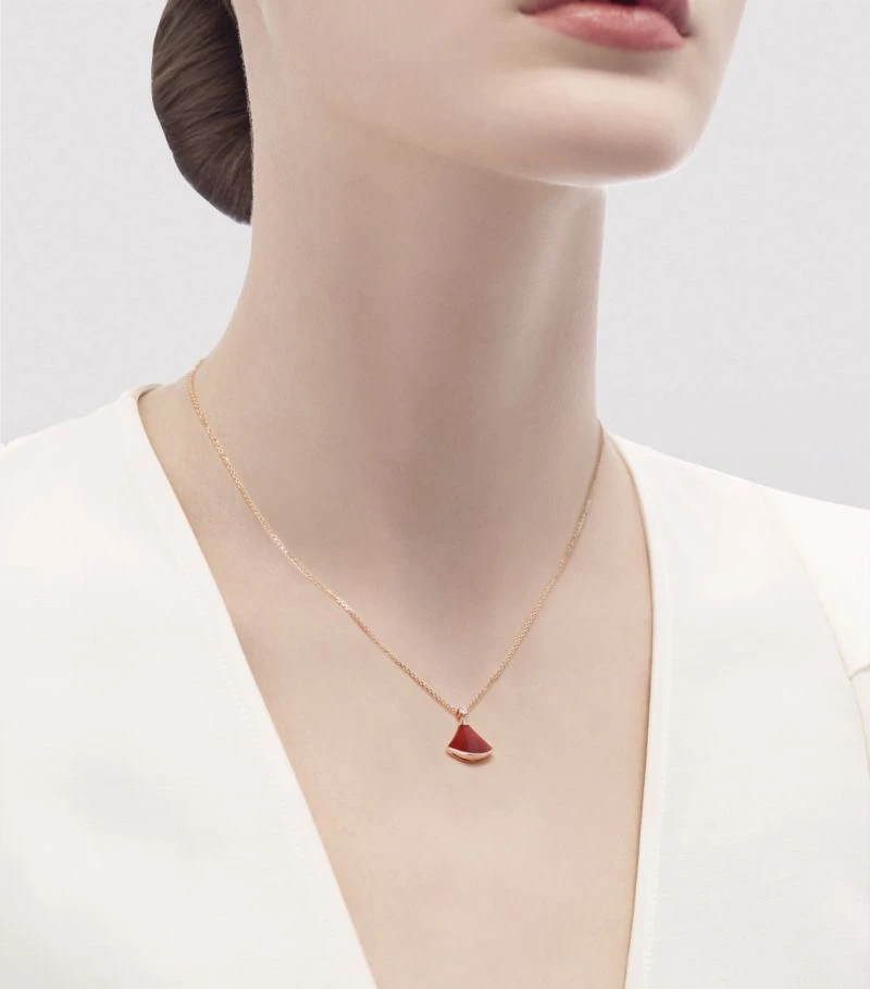 商品BVLGARI|Rose Gold, Carnelian And Diamond Divas' Dream Necklace(CL857199),价格¥17150,第2张图片详细描述