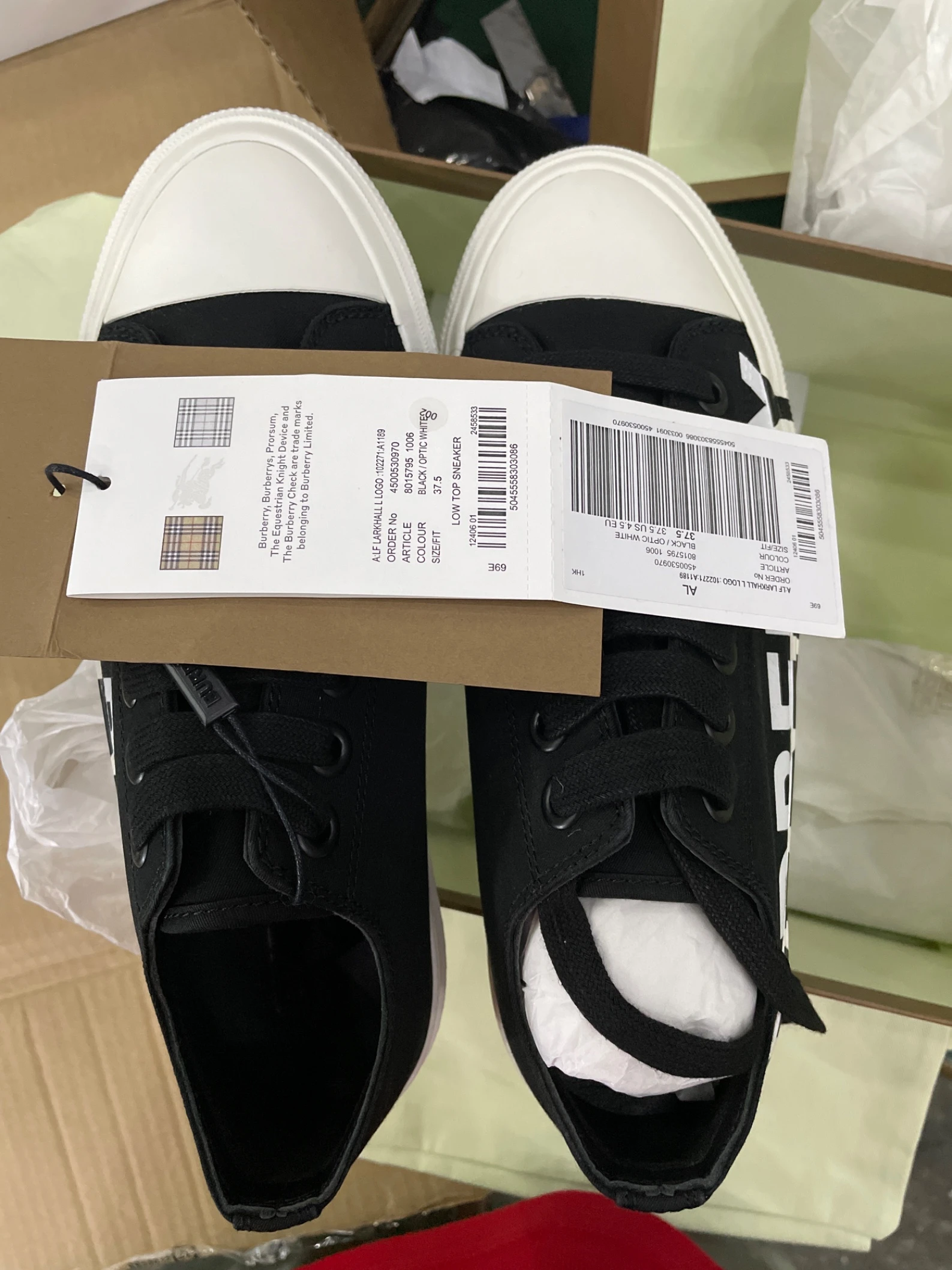 商品Burberry|Logo Print Vintage Check Sneaker ,价格¥3130,第2张图片详细描述