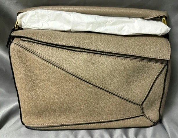 LOEWE Small Leather Puzzle Bag 罗意威Puzzle包小号 商品