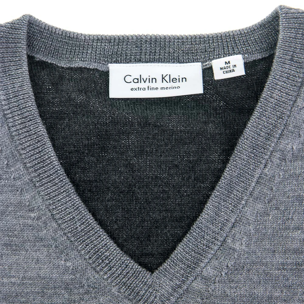 商品Calvin Klein|包邮 | 男士V领羊毛衫 40QS300-053（预计1周发货）【Z洛杉矶直发】,价格¥373,第4张图片详细描述