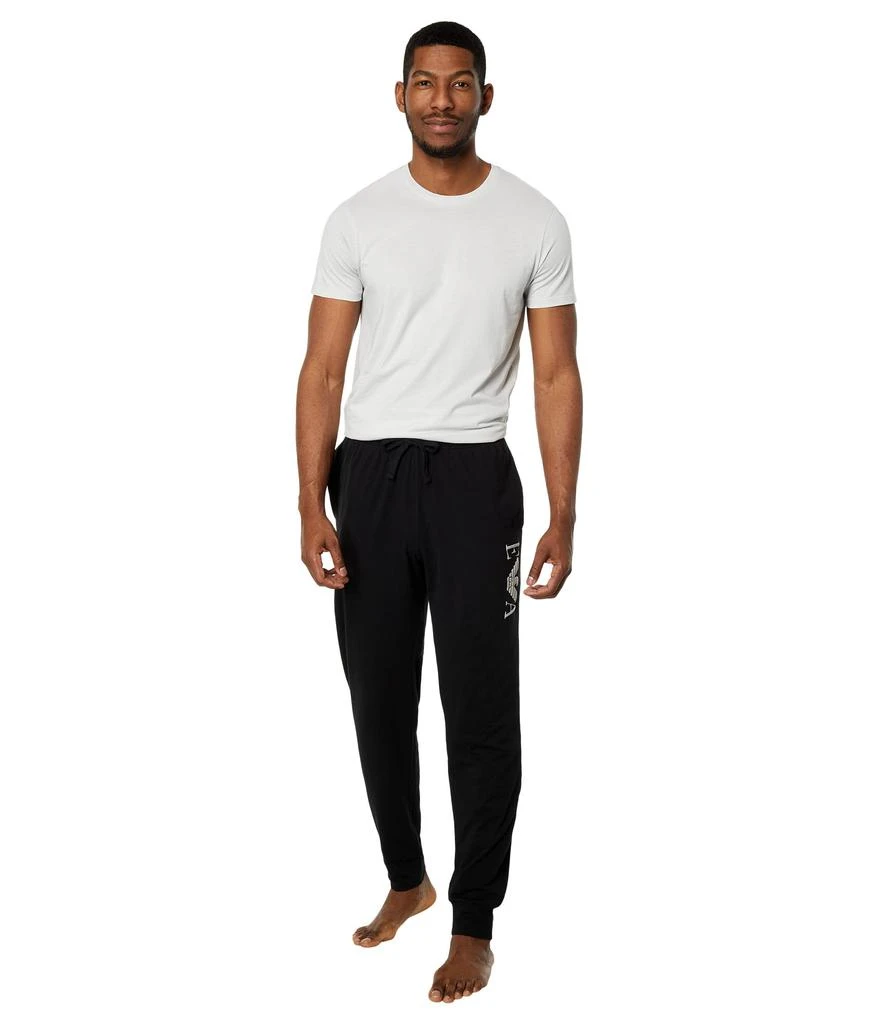 商品Emporio Armani|Bold Monogram Trousers,价格¥633,第4张图片详细描述