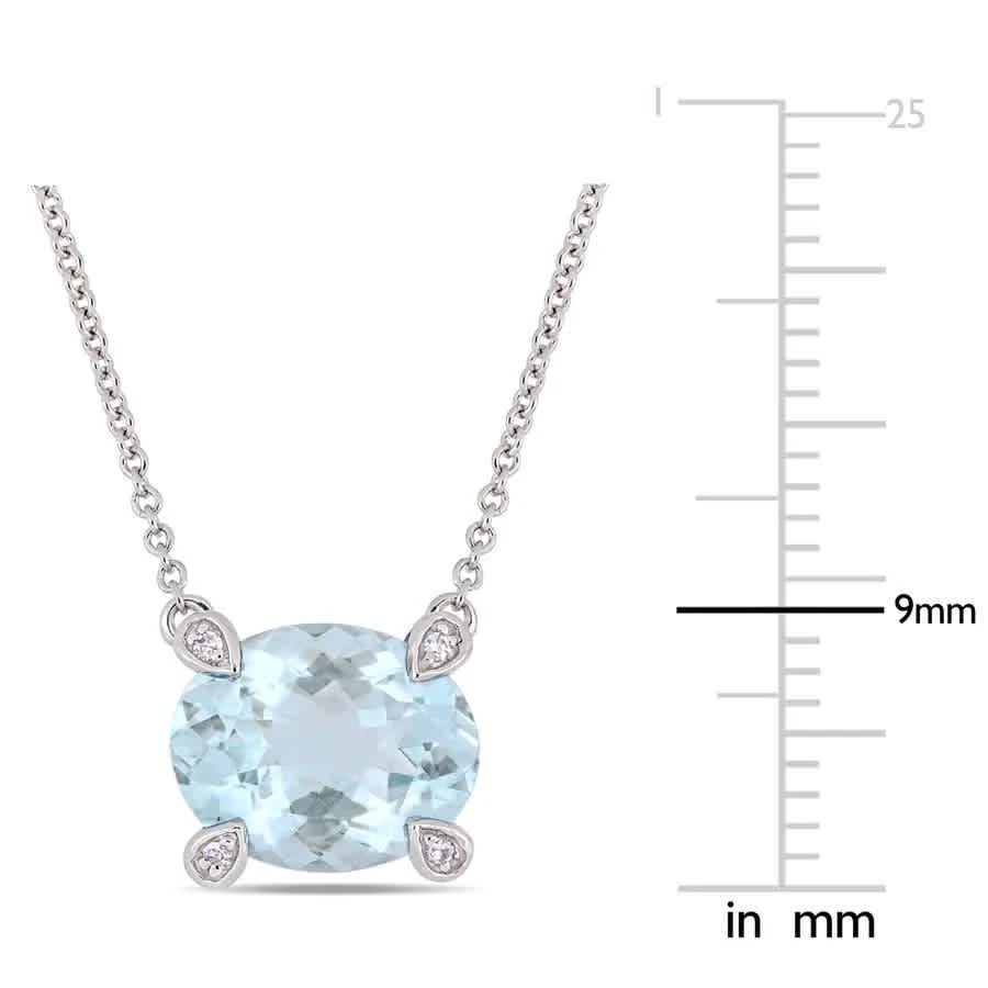 商品Amour|2 1/10 CT TGW Oval-cut Aquamarine and Diamond Accent Station Necklace In 10K White Gold,价格¥2191,第2张图片详细描述