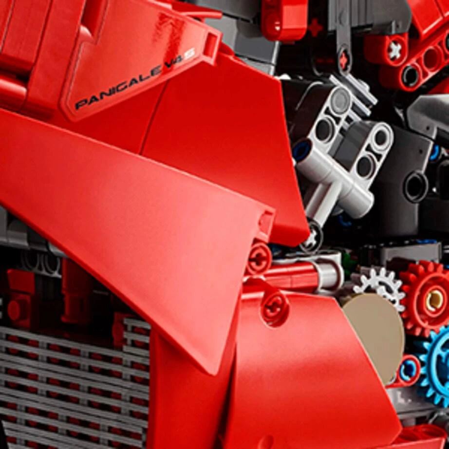 商品LEGO|Ducati Panigale V4 S Motorcycle 42202,价格¥1612,第5张图片详细描述