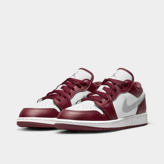 商品Jordan|Big Kids' Air Jordan Retro 1 Low Casual Shoes,价格¥673,第2张图片详细描述