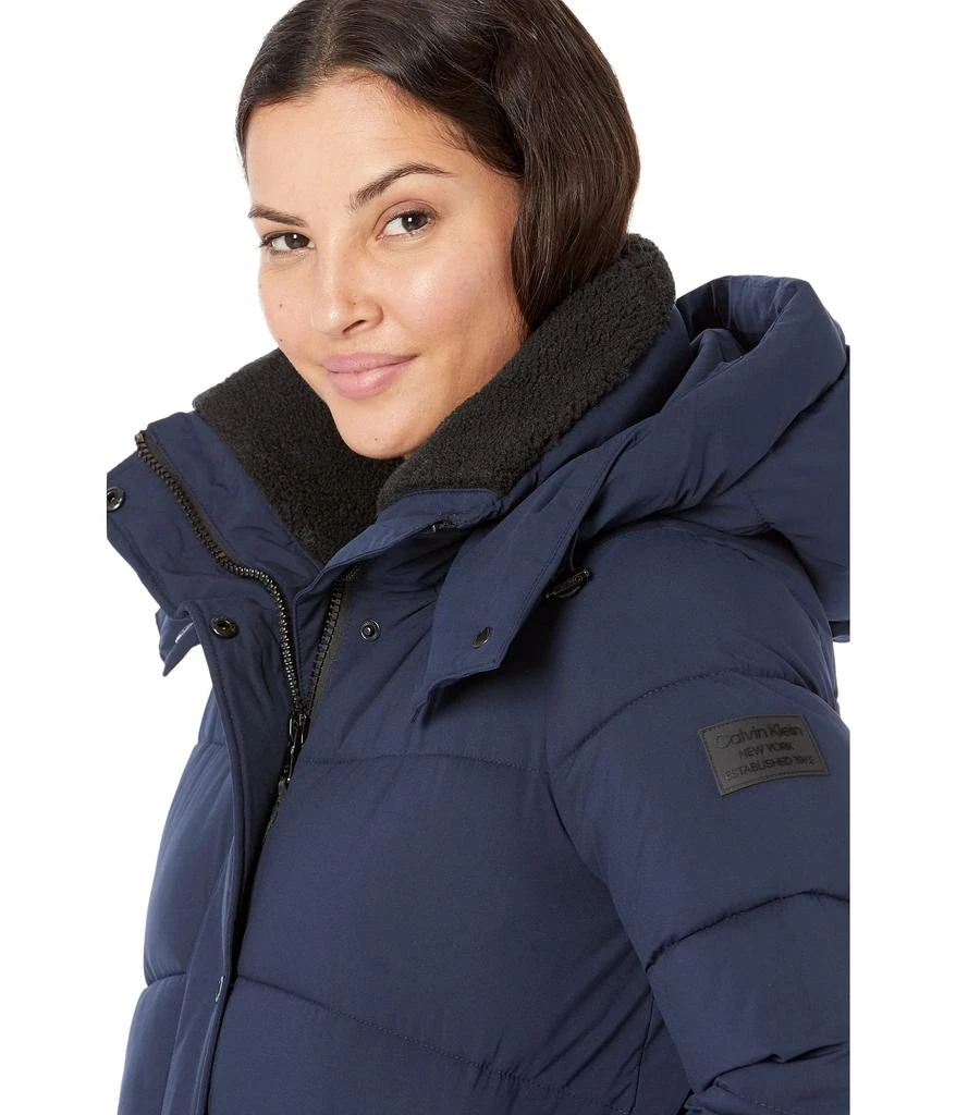 商品Calvin Klein|A-Line Stretch Puffer,价格¥1545,第3张图片详细描述