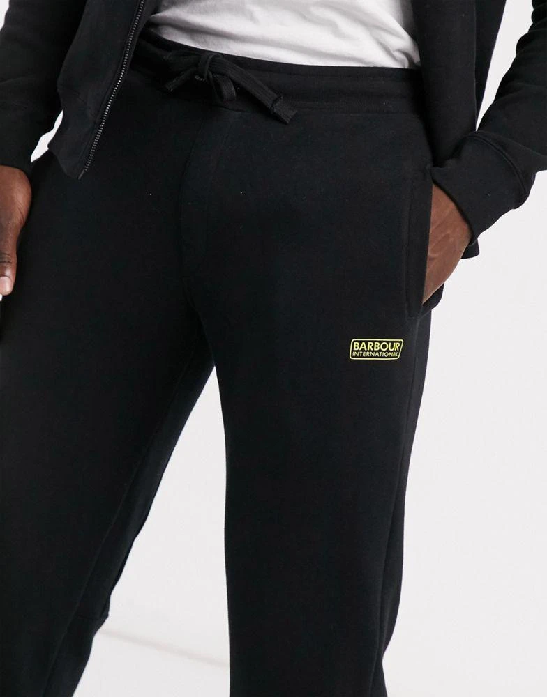商品Barbour|Barbour International essential logo joggers in black,价格¥400,第3张图片详细描述