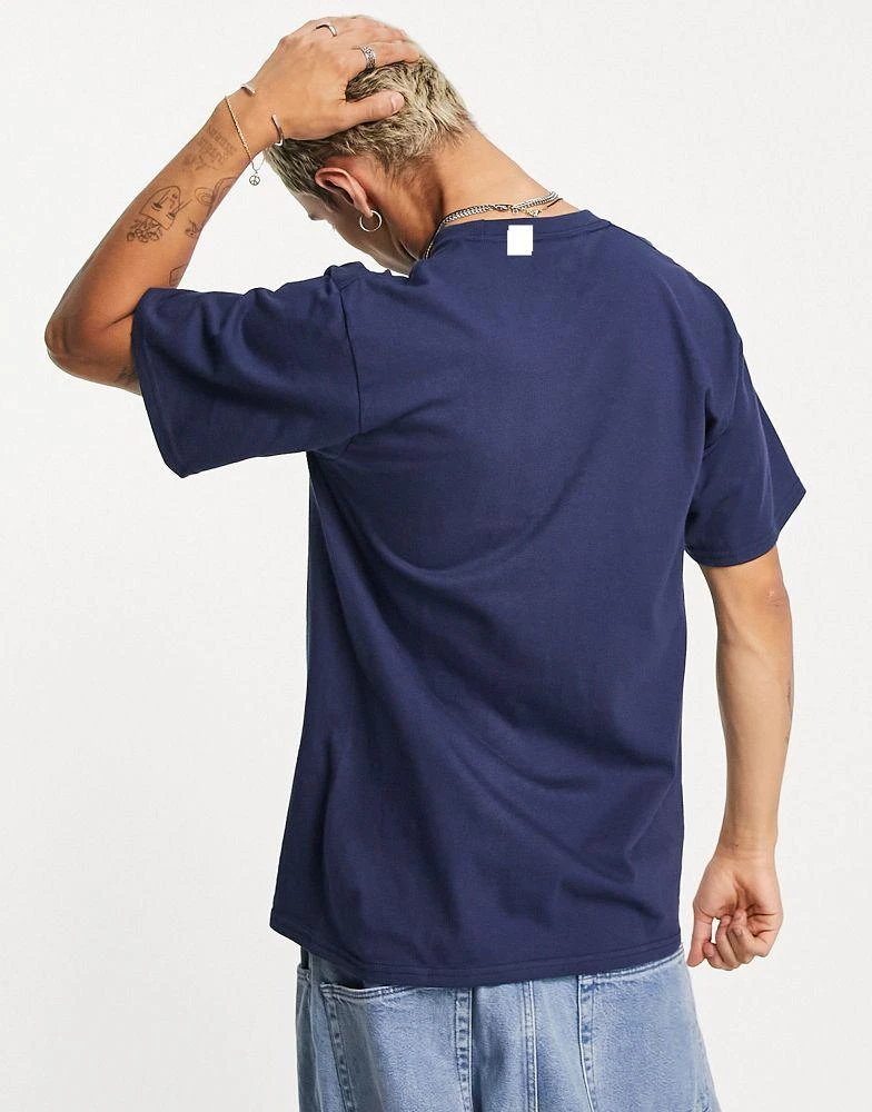 商品HUF|HUF in bloom t-shirt in navy,价格¥270,第2张图片详细描述