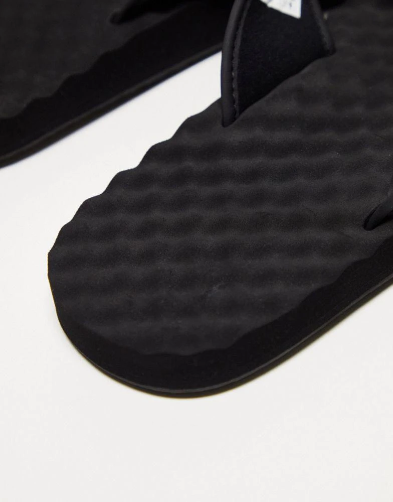 商品The North Face|The North Face Base Camp II flip flops in black,价格¥298,第2张图片详细描述