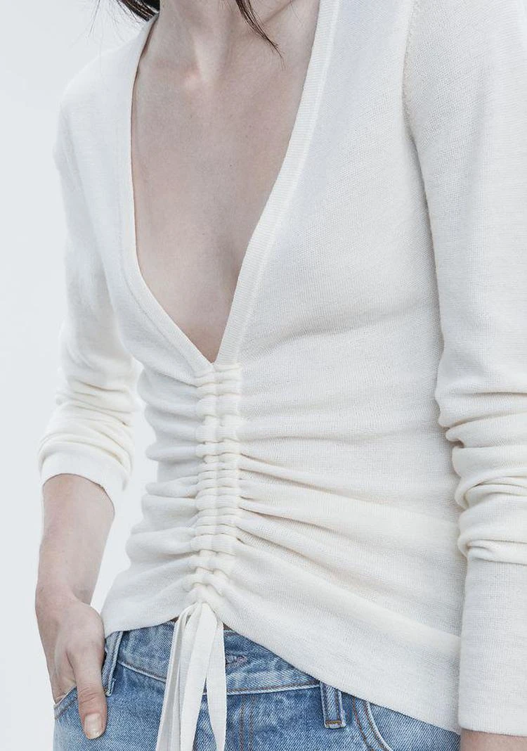 商品Alexander Wang|RUCHED V-NECK SWEATER,价格¥1054,第4张图片详细描述