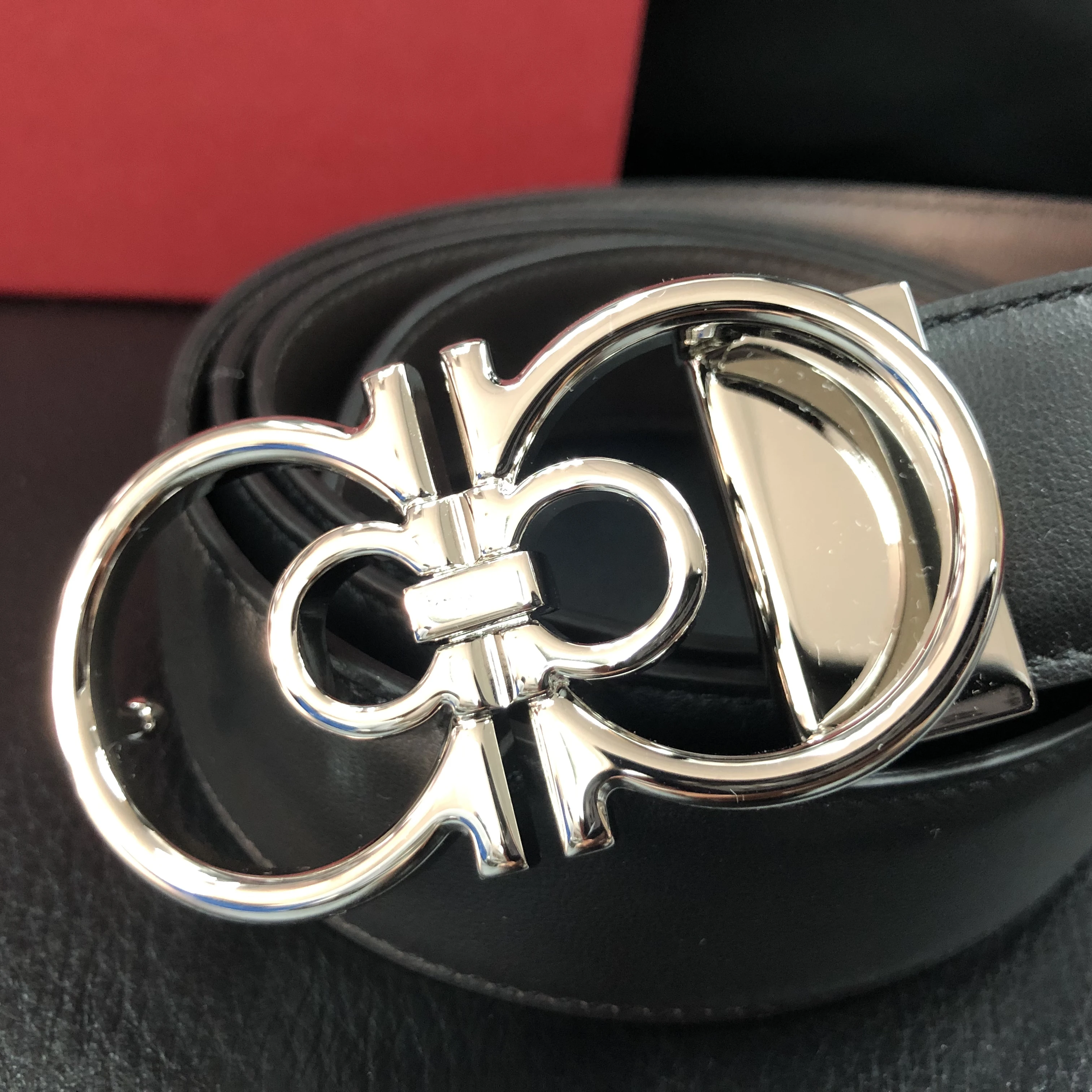 SALVATORE FERRAGAMO 黑色男士腰带 670048745801 商品