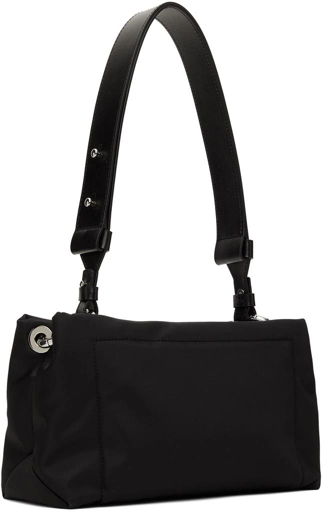 商品Ganni|Black Medium Pillow Baguette Bag,价格¥1572,第3张图片详细描述