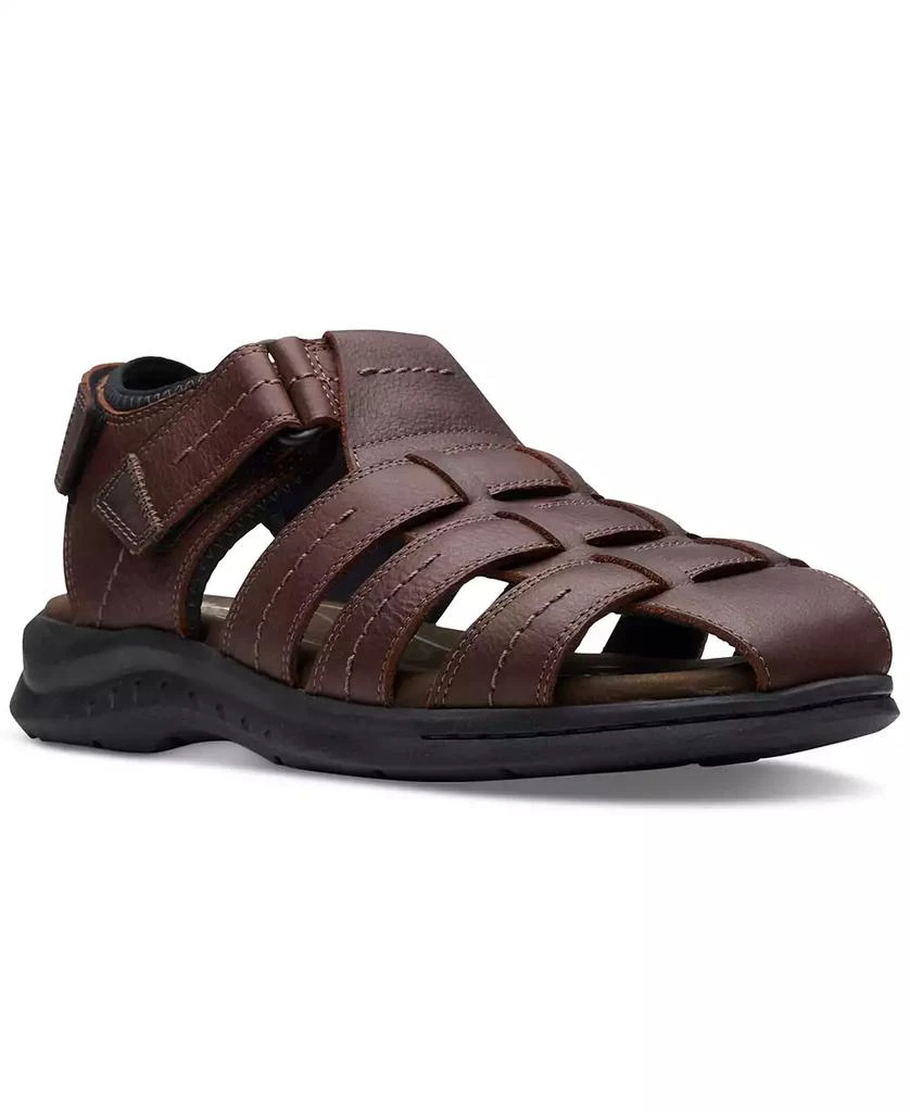 商品Clarks|男士 Walkford 鱼纹皮革凉鞋,价格¥311,第1张图片