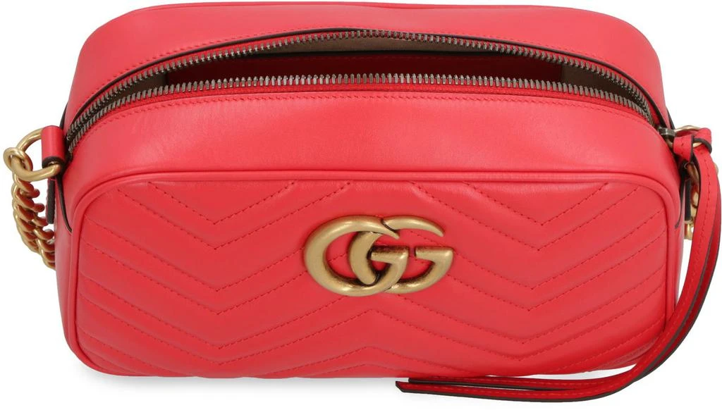 GUCCI GG MARMONT QUILTED LEATHER CROSSBODY BAG 商品