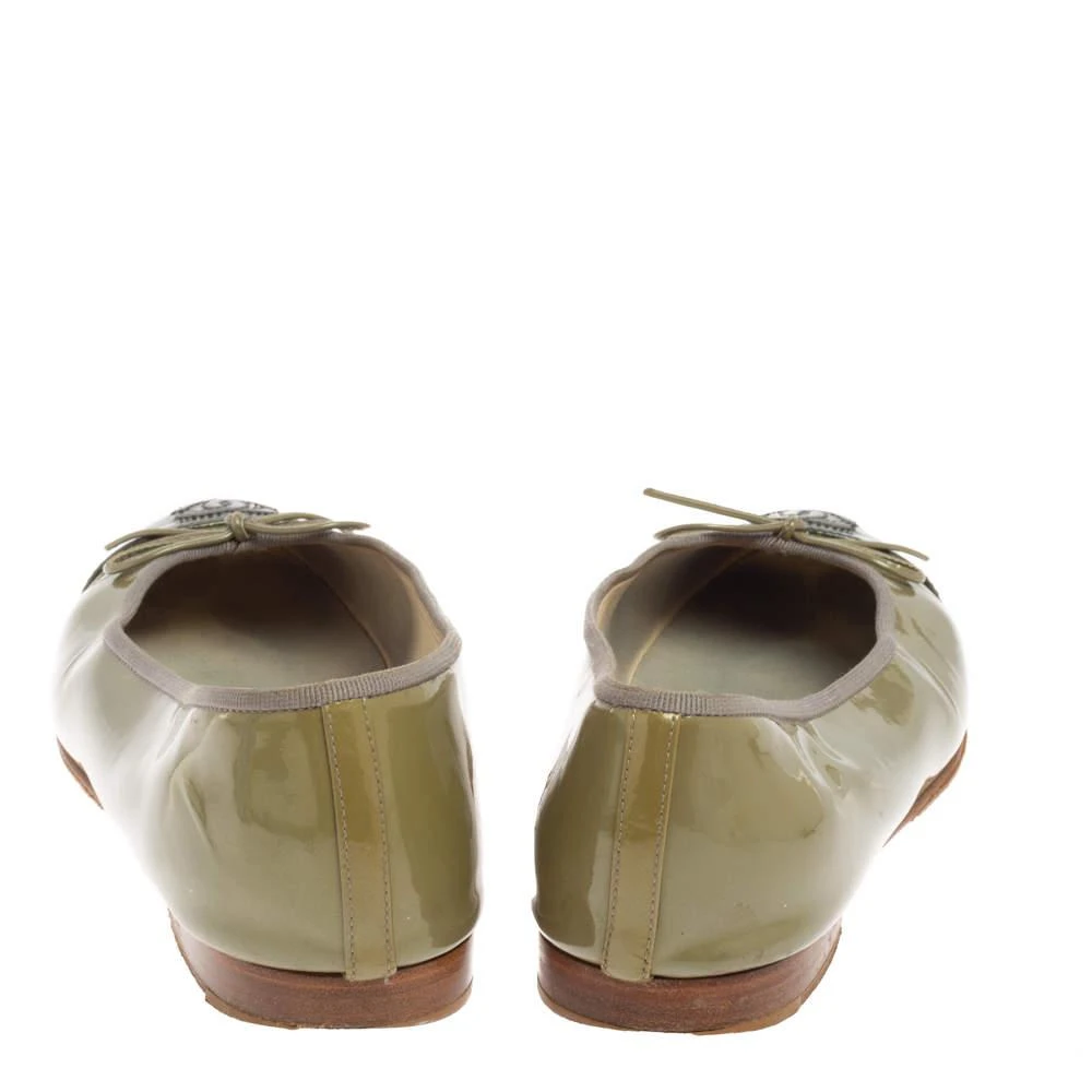 商品[二手商品] Chanel|Chanel Two-Tone Patent Leather CC Cap Toe Bow Ballet Flats Size 40,价格¥2846,第5张图片详细描述