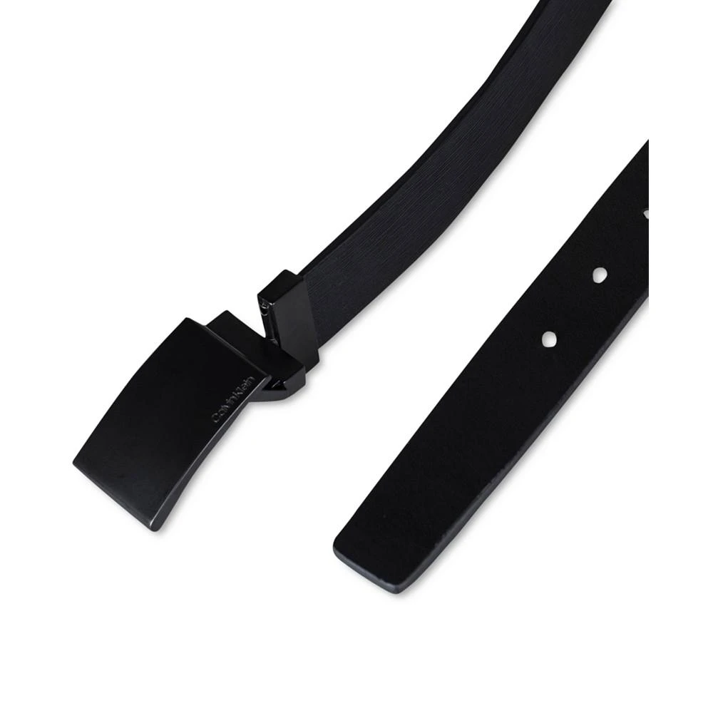 商品Calvin Klein|Men’s Matte Black Reversible Plaque Buckle Belt,价格¥373,第3张图片详细描述