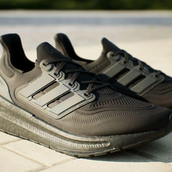 Ultraboost Light Running Shoes 商品
