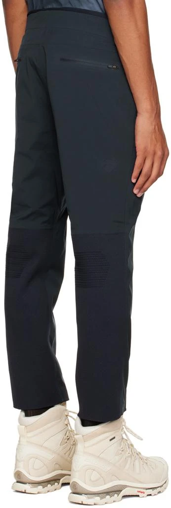 商品DESCENTE|Navy Curious Trousers,价格¥1096,第3张图片详细描述