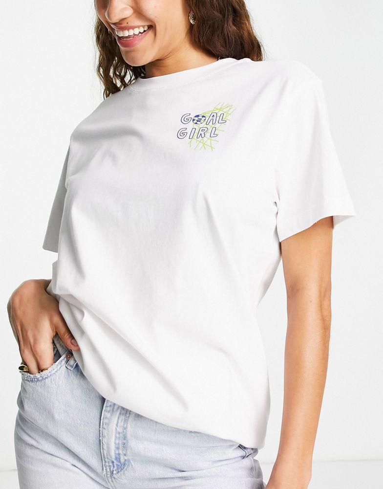商品NIKE|Nike Football t-shirt with back print in white,价格¥246,第6张图片详细描述
